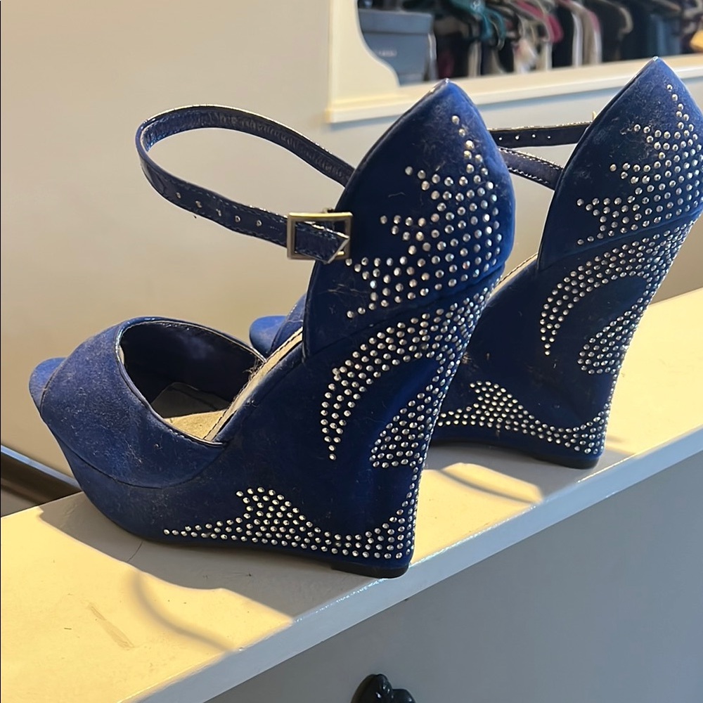 Elegant Blue Studded Women's Wedge Sandals